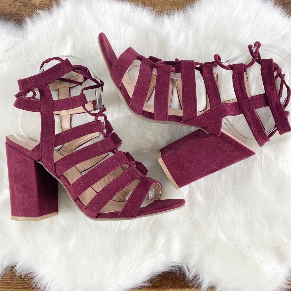 Charlotte Russe Burgundy Suede Open Toe Block Heels Size 8 Avila-39